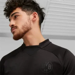 Borussia Dortmund Prematch Men's Sweatshirt PUMA Black -Puma Shop Borussia Dortmund Prematch Mens Sweatshirt 4